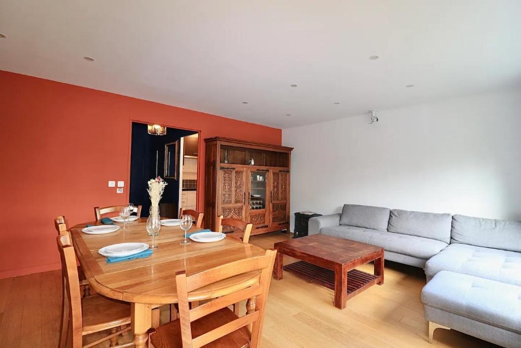 Beautiful 3 In A Serviced Apartment